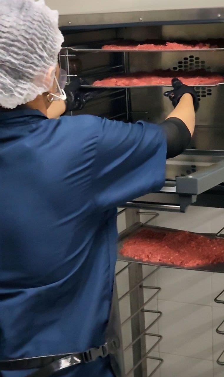 Empaque artesanal del alimento Kanuto